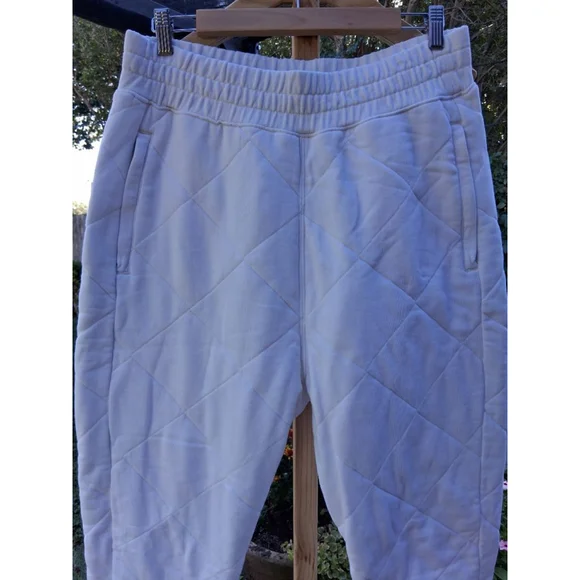 Free People FP Movement June Bug Quilted Joggers Pants Sz.M EUC - Picture 5 of 16